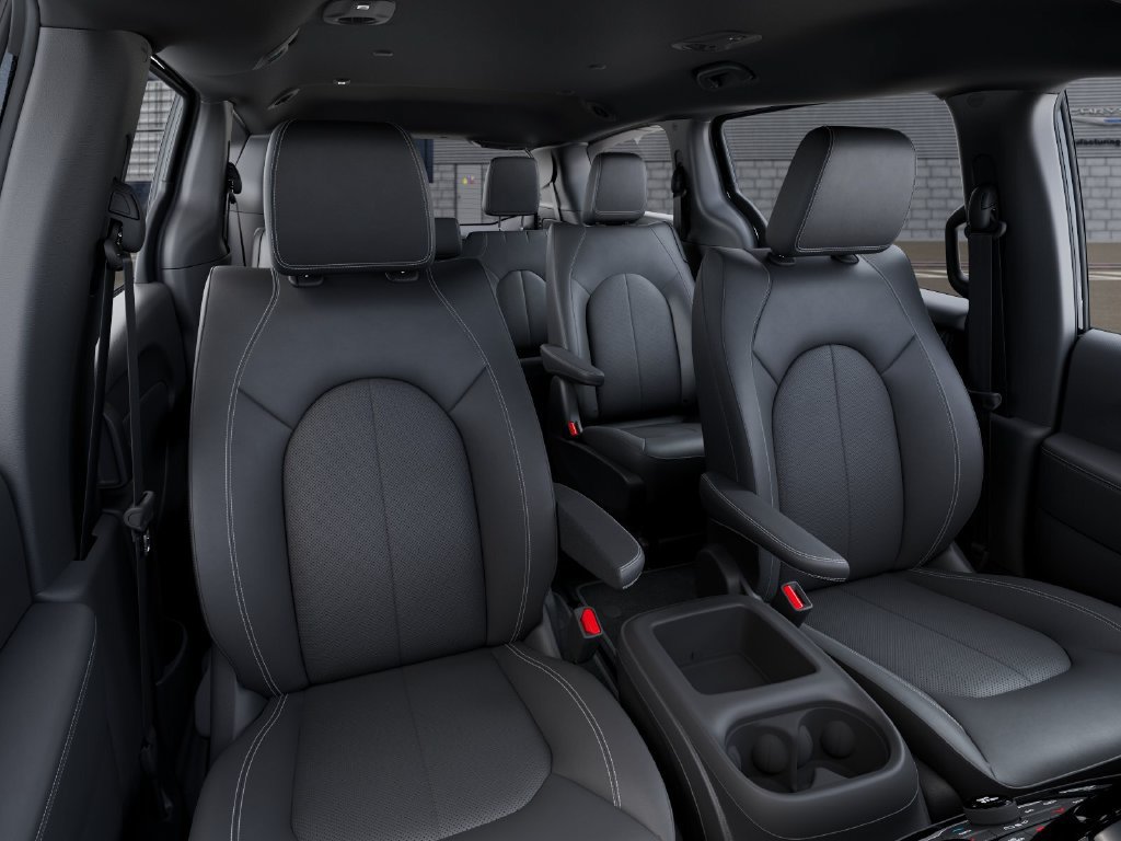 New 2027 Chrysler Pacifica Select AWD/4WD image 17