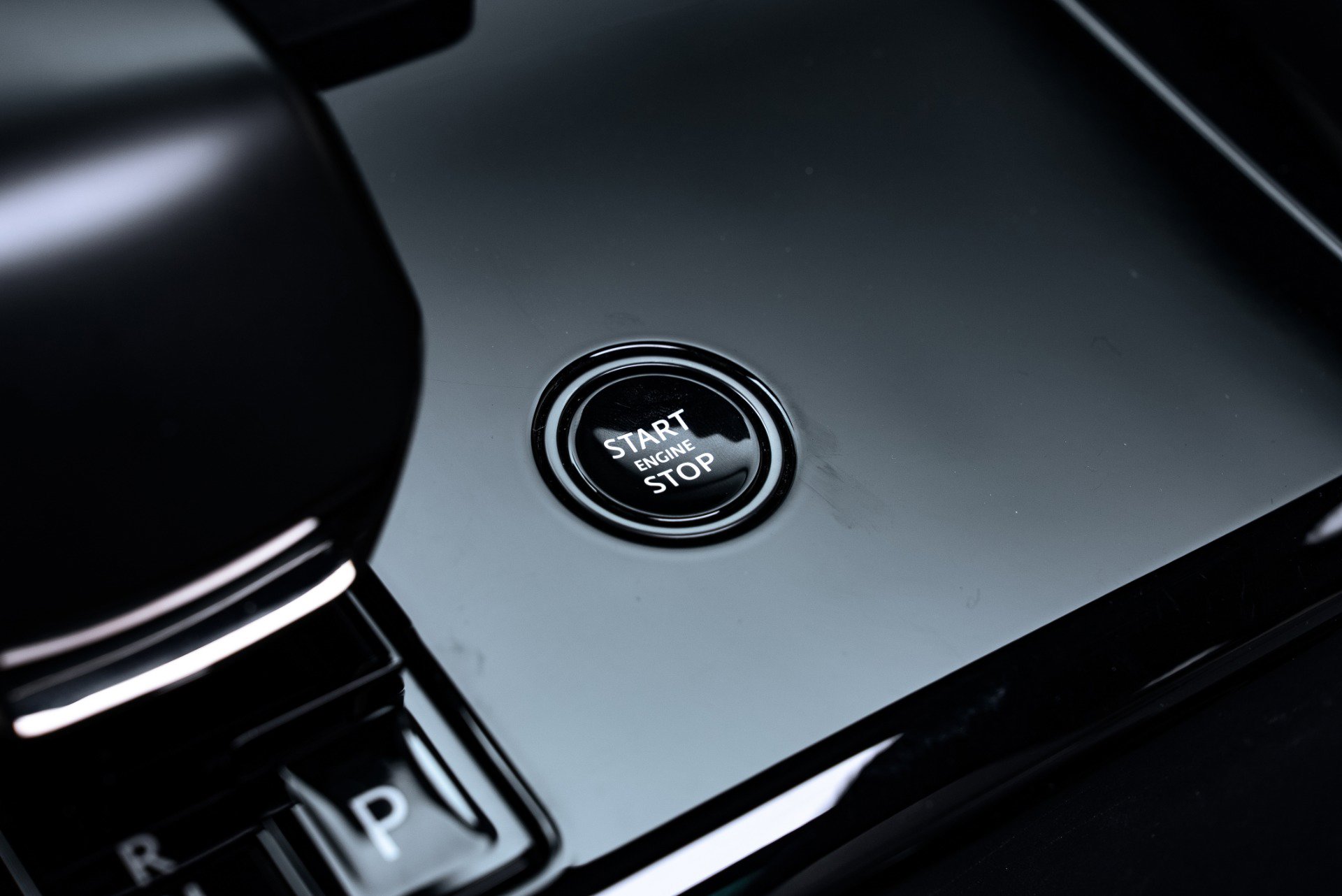 Used 2025 Land Rover Range Rover Sport SV Edition Two image 39