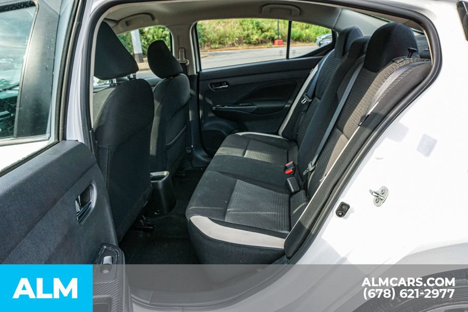 Used 2022 Nissan Versa SV FWD image 20