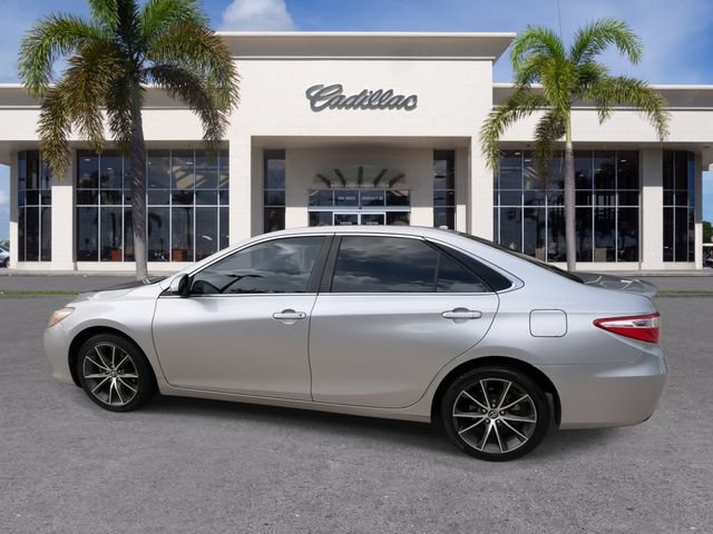 Used 2016 Toyota Camry XSE FWD image 9