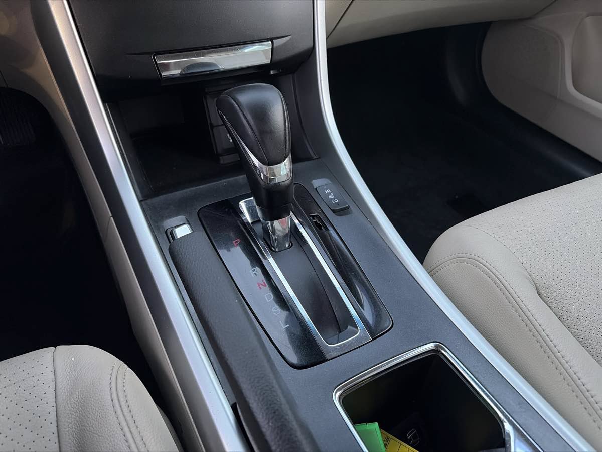 Used 2013 Honda Accord EX-L image 40
