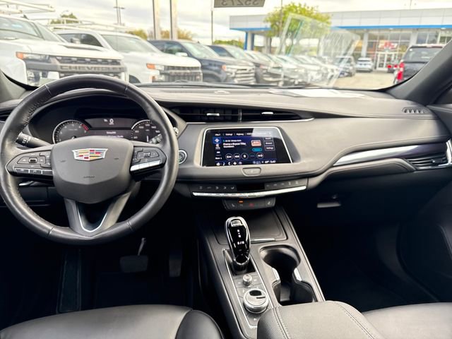 Certified 2023 Cadillac XT4 Luxury w/ Cold Weather Package FWD image 12