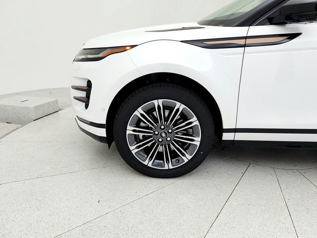 New 2025 Land Rover Range Rover Evoque Dynamic SE image 17