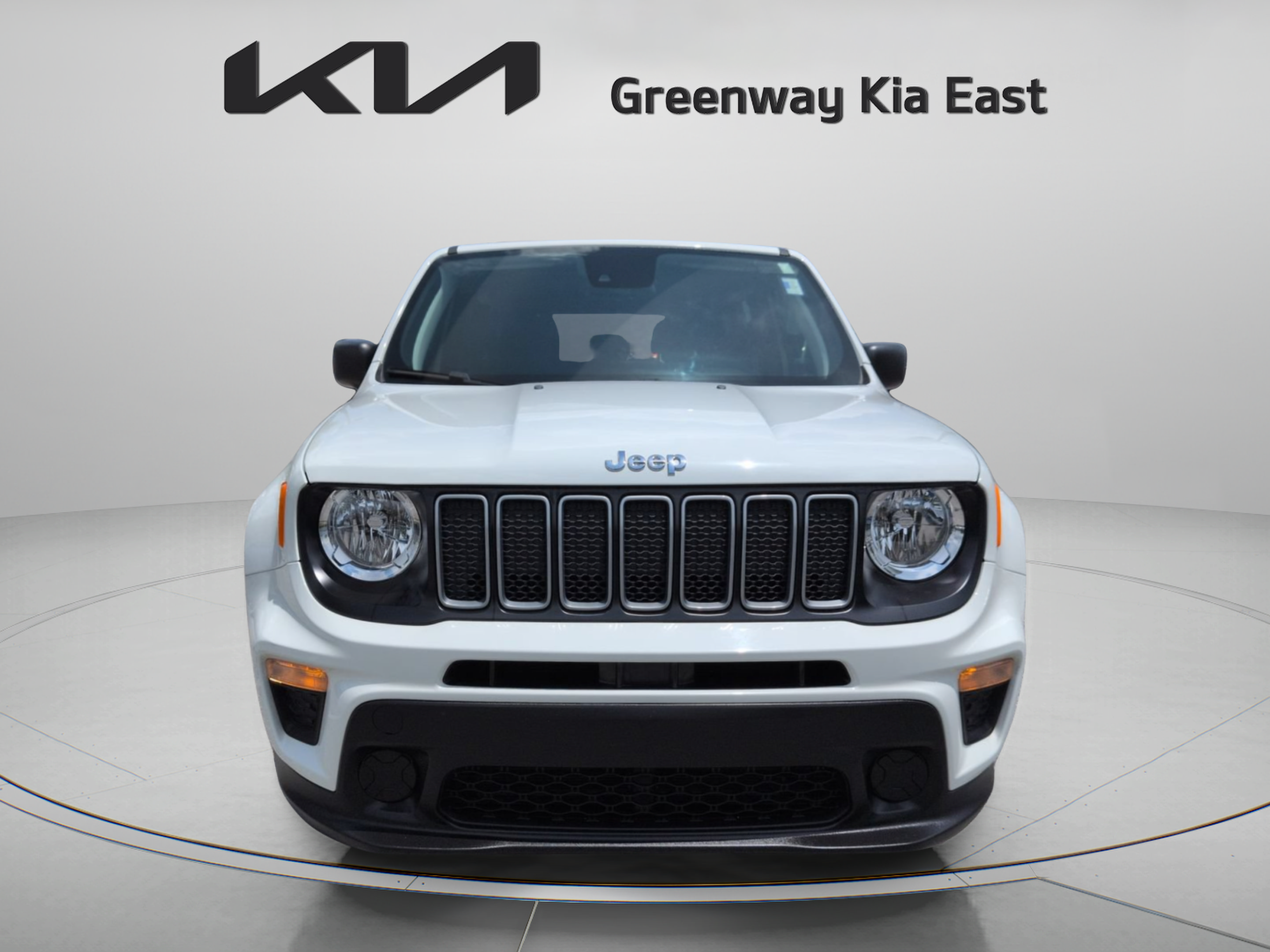 Used 2023 Jeep Renegade Latitude AWD/4WD image 11
