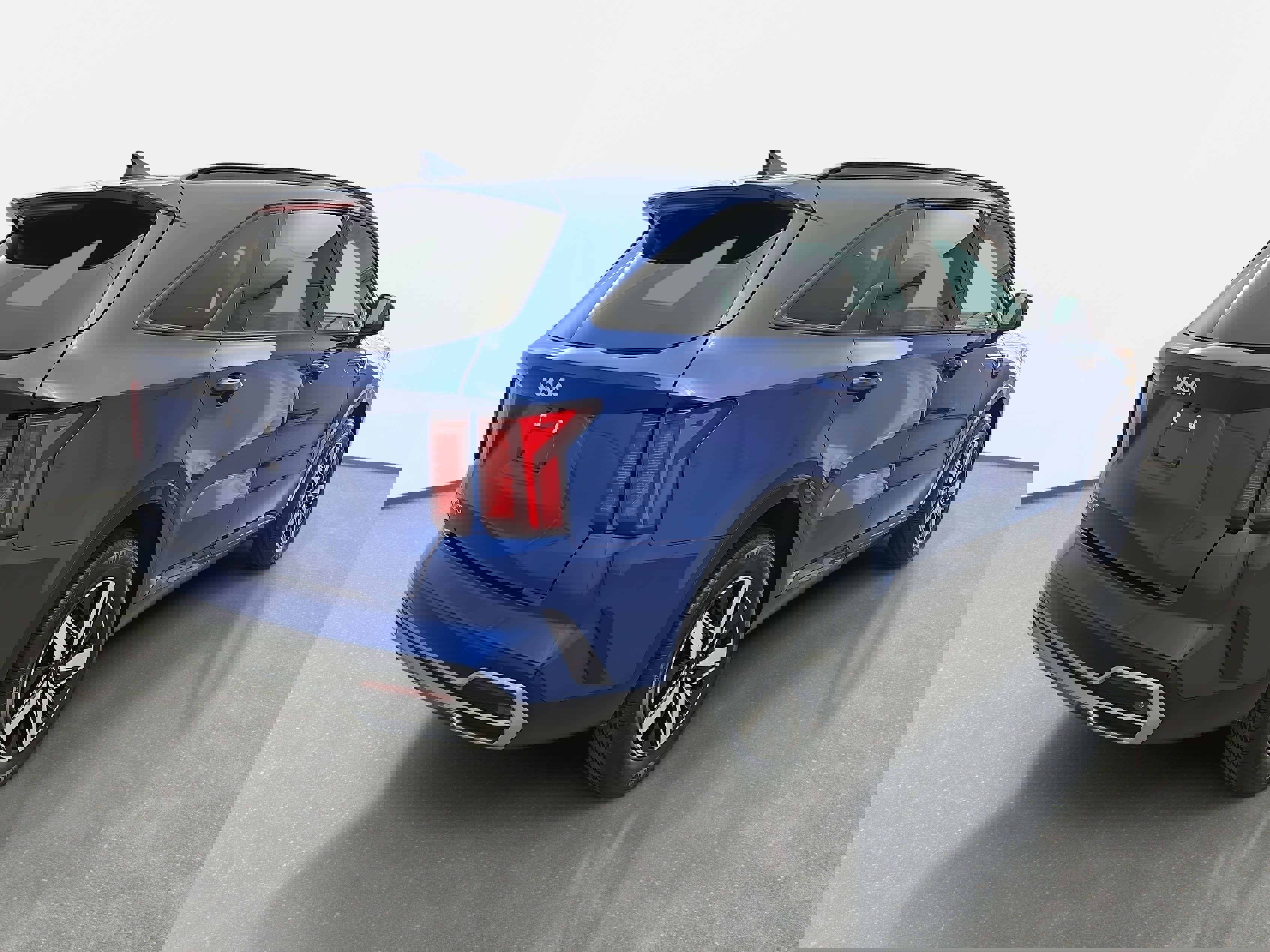 Used 2023 Kia Sorento S w/ Panoramic Sunroof Package image 5