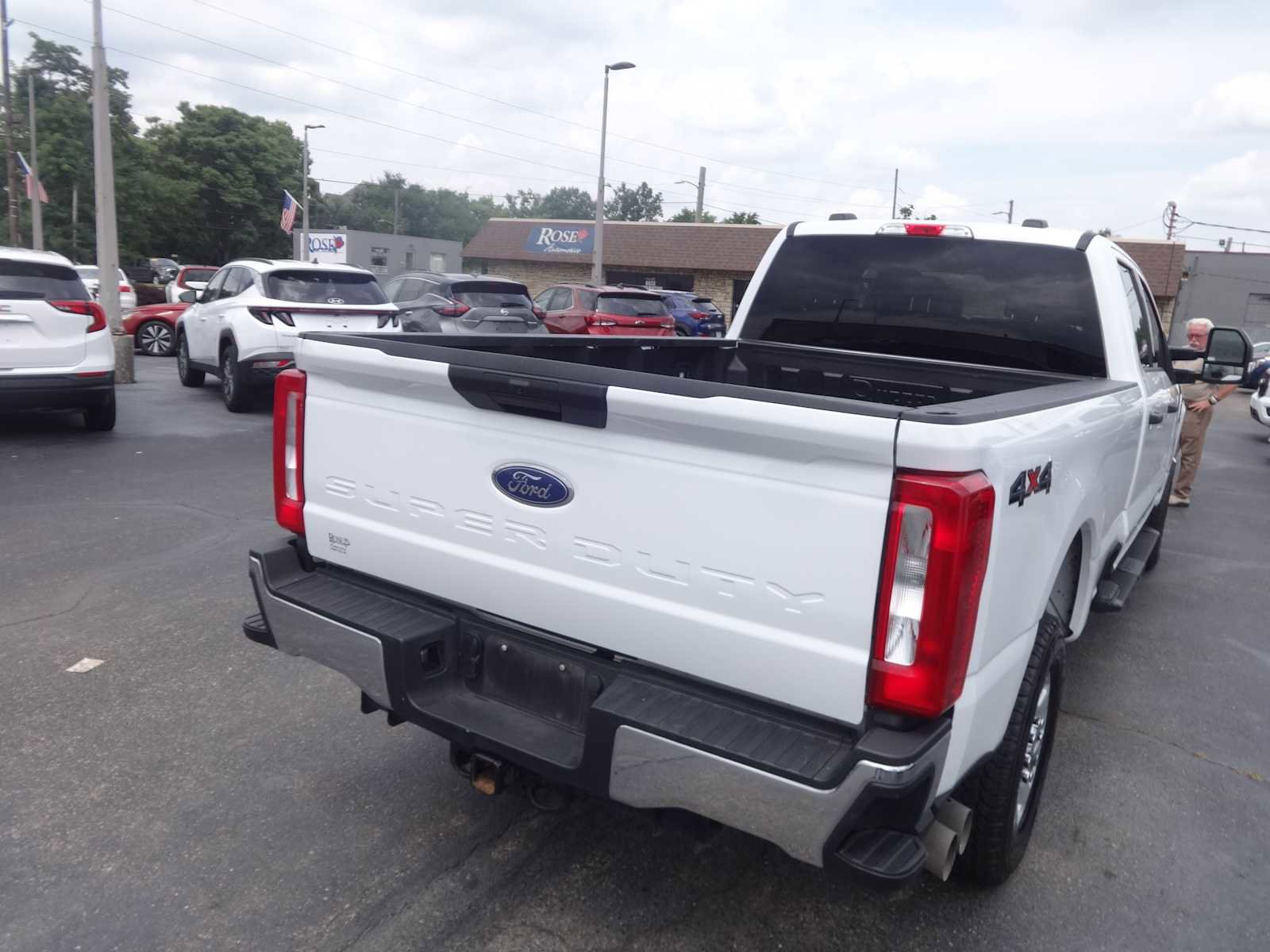 Used 2024 Ford F250 XLT image 9
