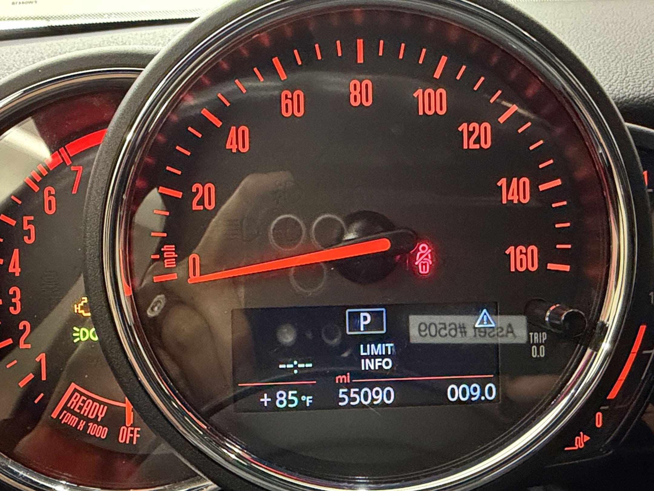Used 2021 MINI Cooper 2-Door Hardtop FWD image 23