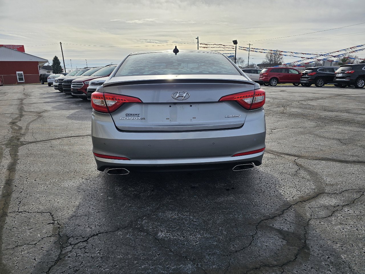 Used 2015 Hyundai Sonata Limited w/ Option Group 06 image 32
