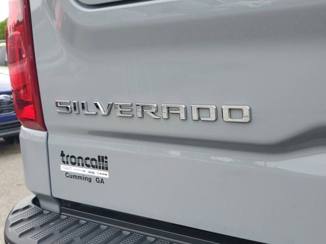 Used 2024 Chevrolet Silverado 1500 LT Trail Boss w/ Convenience Package II AWD/4WD image 9