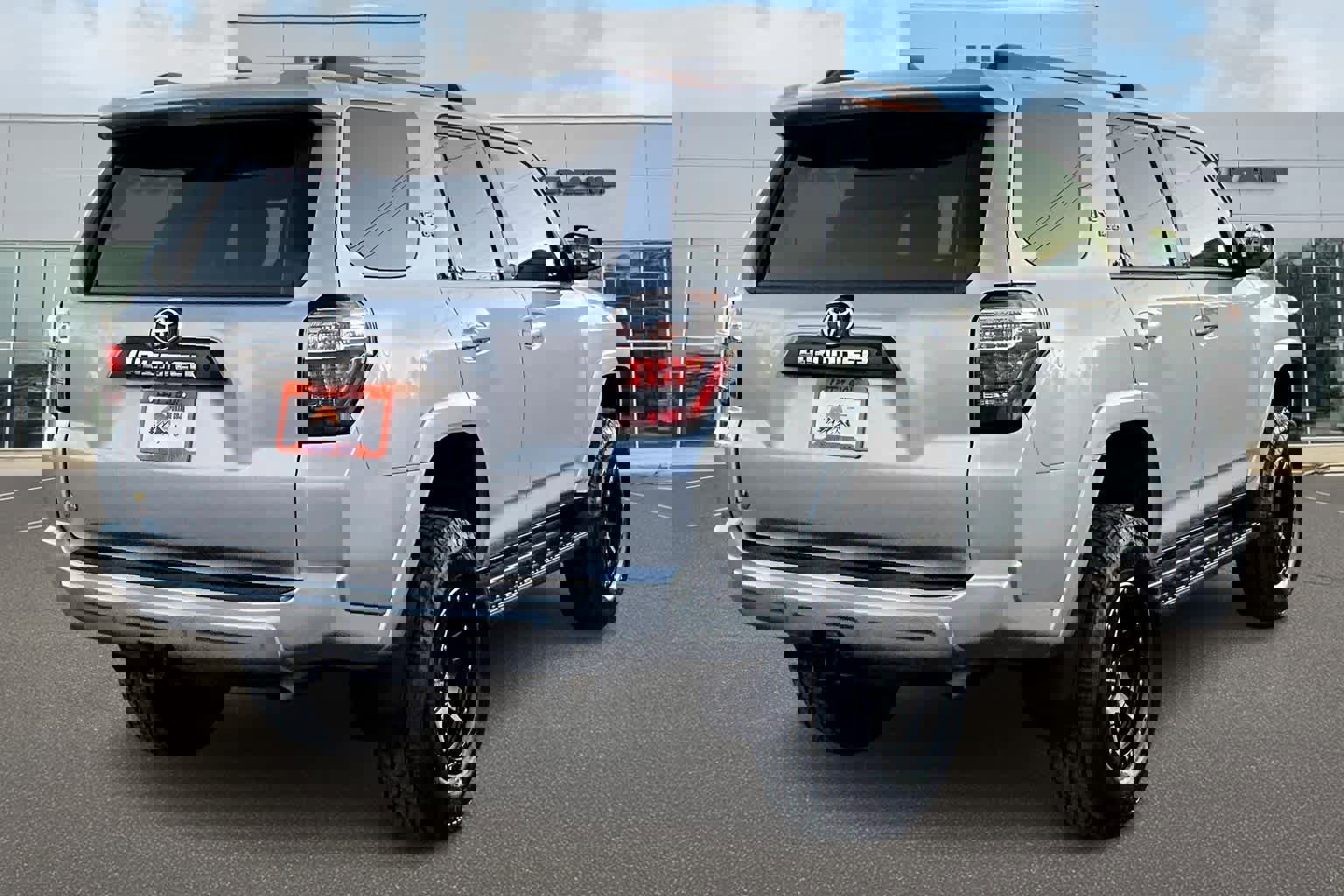 Used 2024 Toyota 4Runner TRD Off-Road Premium image 23