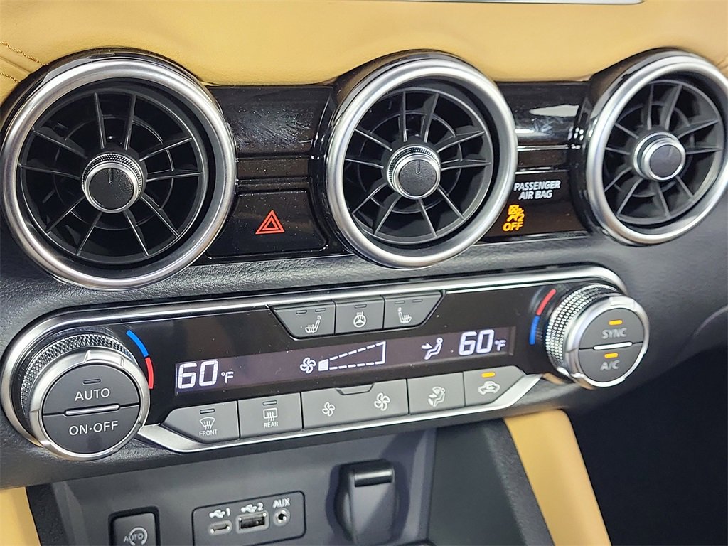 New 2025 Nissan Sentra SV w/ SV Premium Package image 20