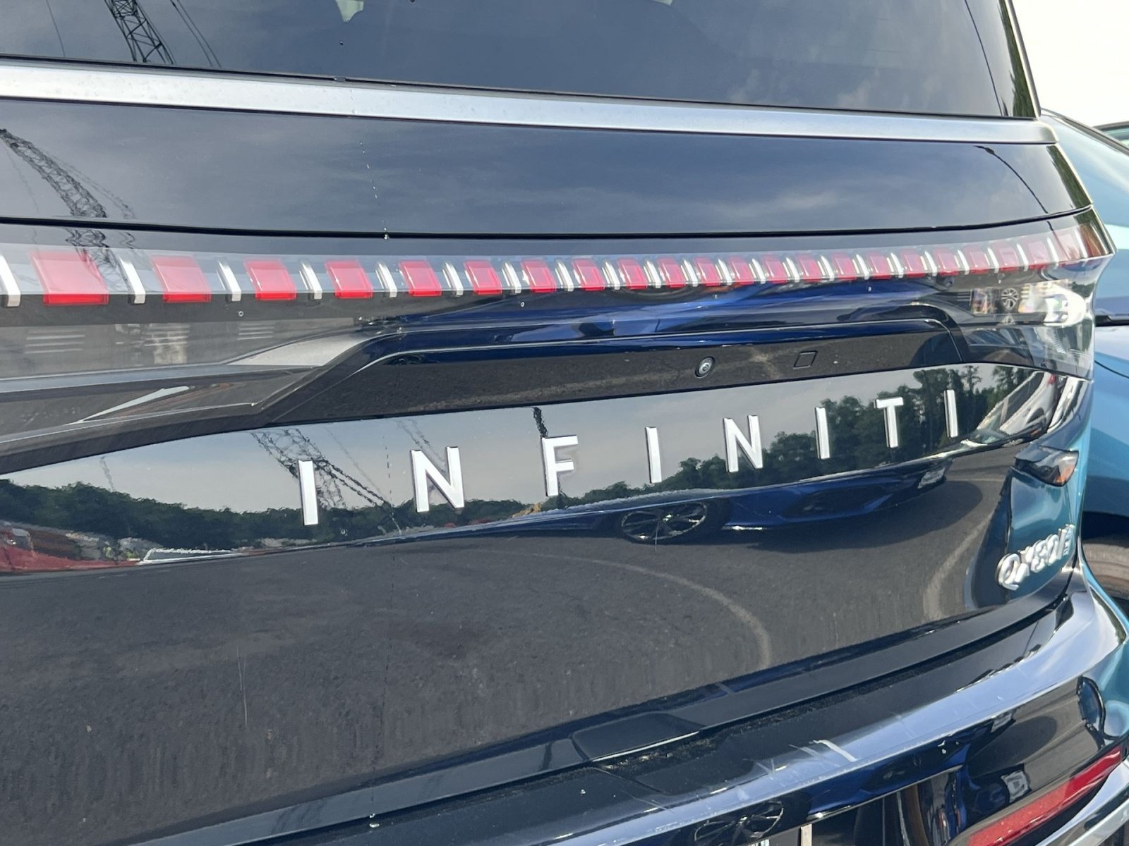 Used 2025 INFINITI QX80 Pure AWD/4WD image 30