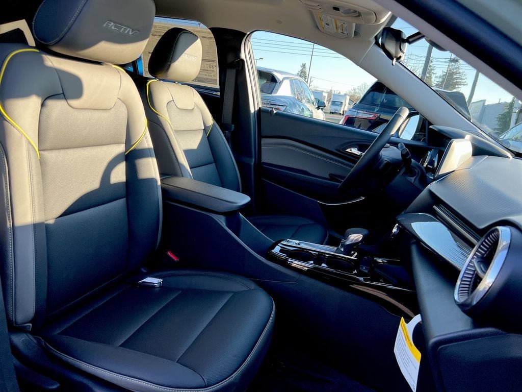 New 2026 Chevrolet Trax ACTIV w/ Sunroof Package FWD image 22