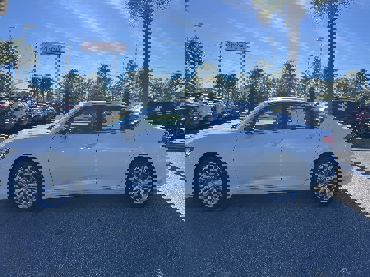 Used 2022 Acura TLX w/ Technology Package image 7