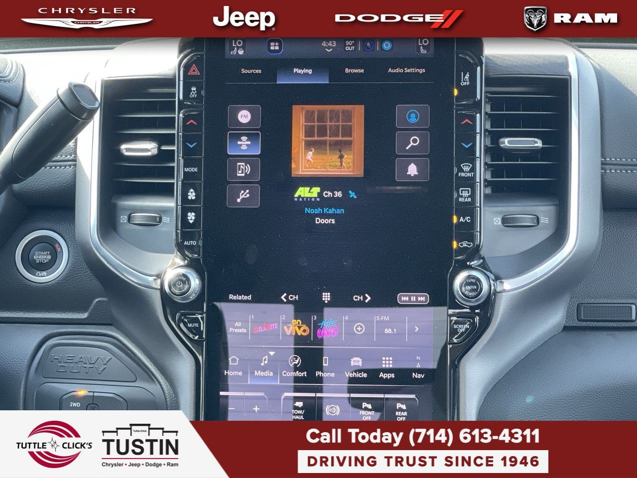 New 2026 RAM 2500 Laramie AWD/4WD image 14