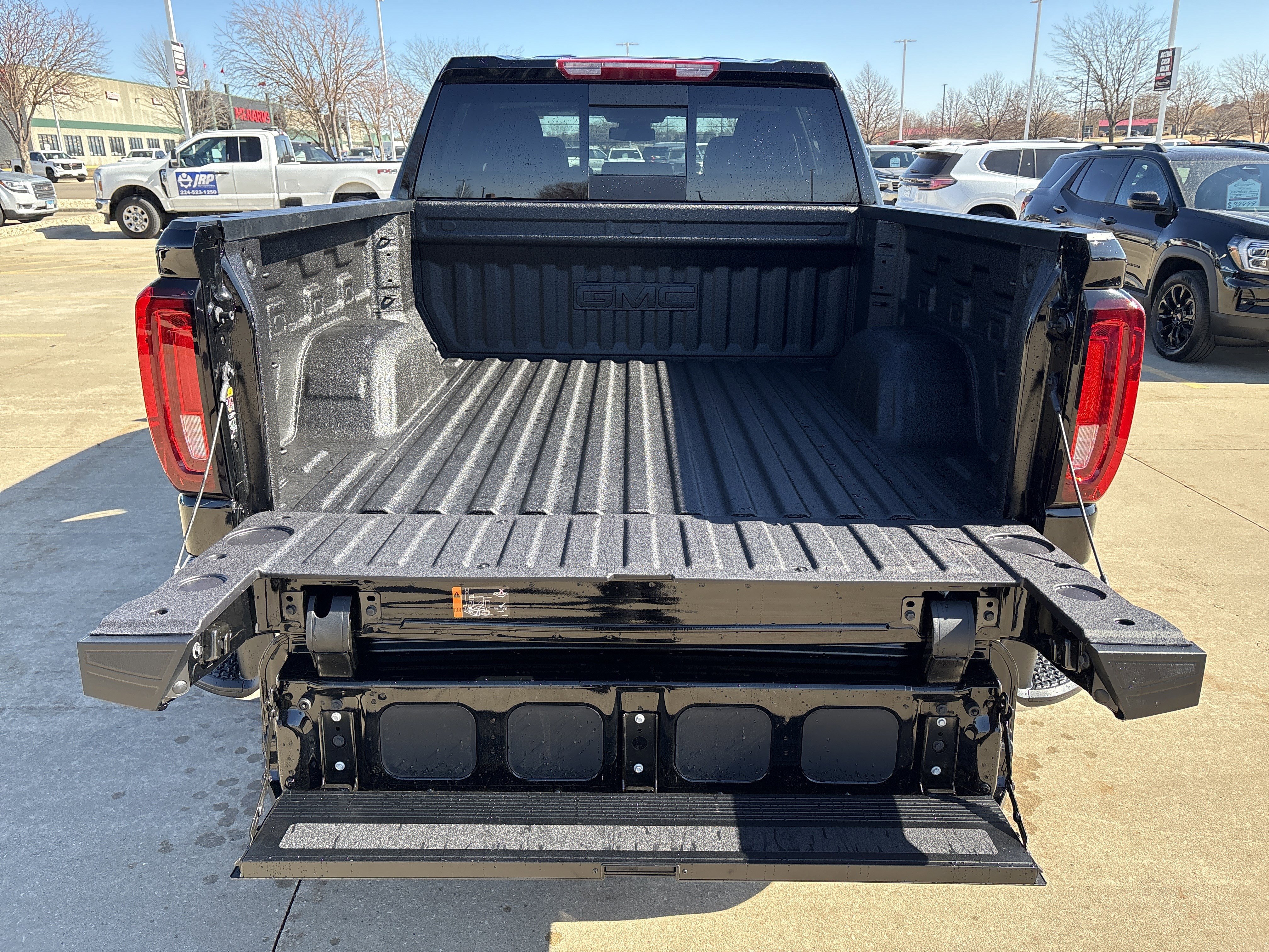 New 2026 GMC Sierra 1500 SLT w/ SLT Premium Plus Package image 6