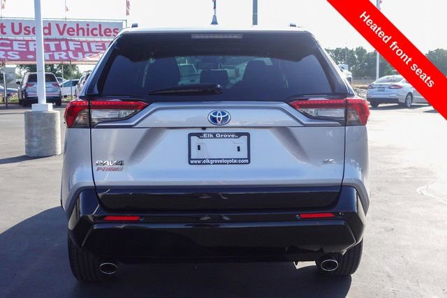 Used 2022 Toyota RAV4 SE image 10