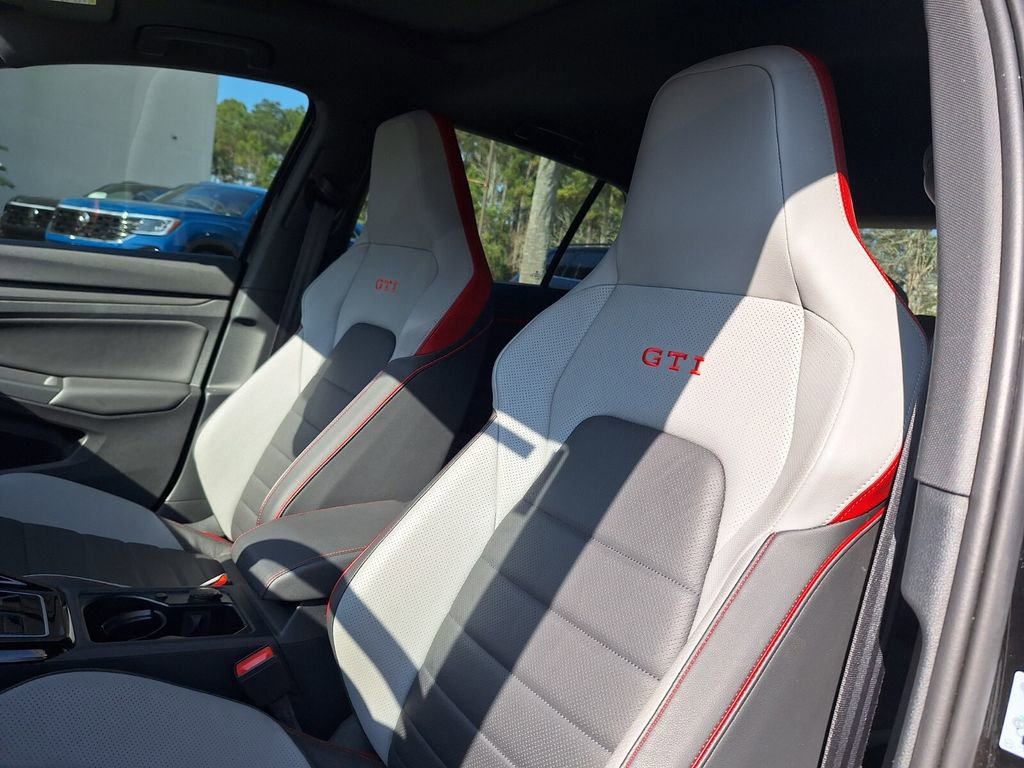 Used 2024 Volkswagen GTI Autobahn image 11