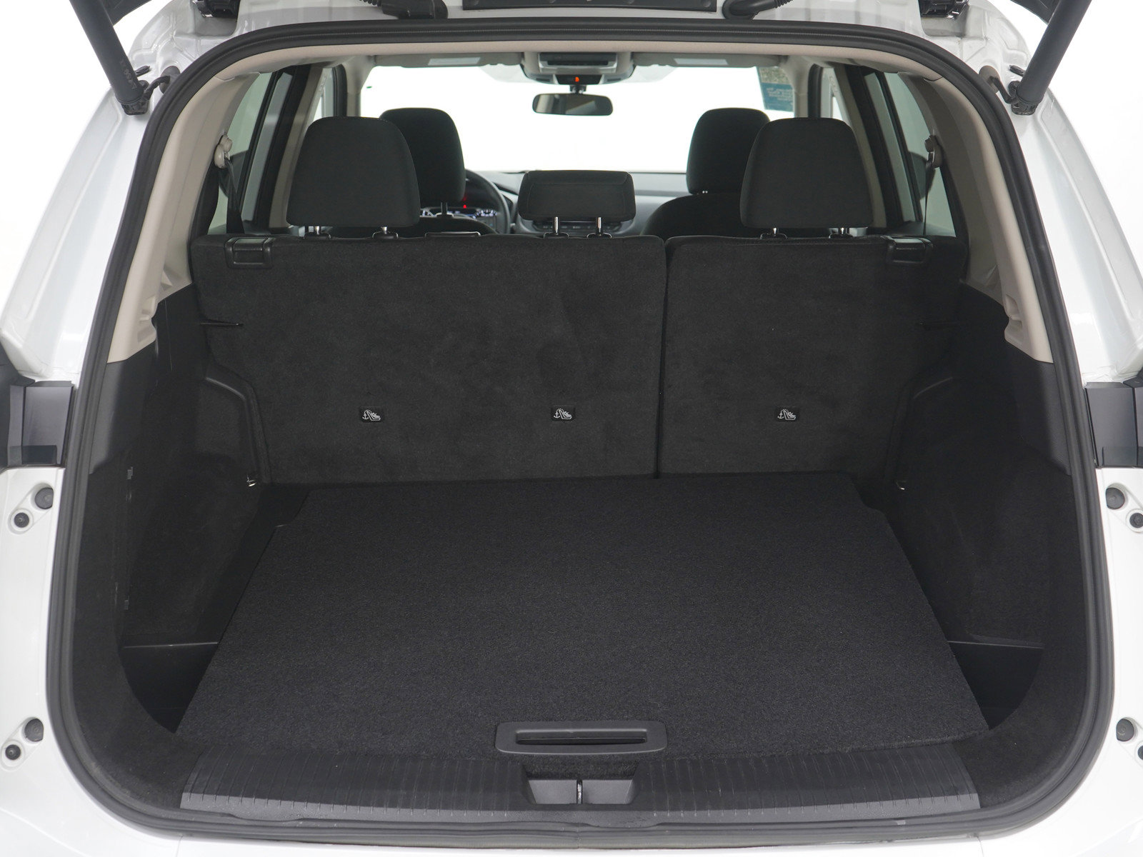 Used 2025 Nissan Rogue SV image 9