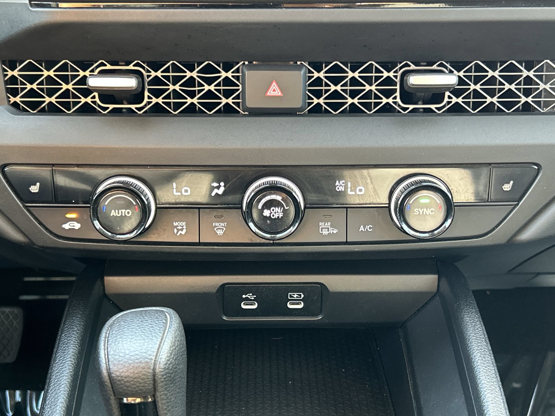 Certified 2024 Honda Accord EX image 17