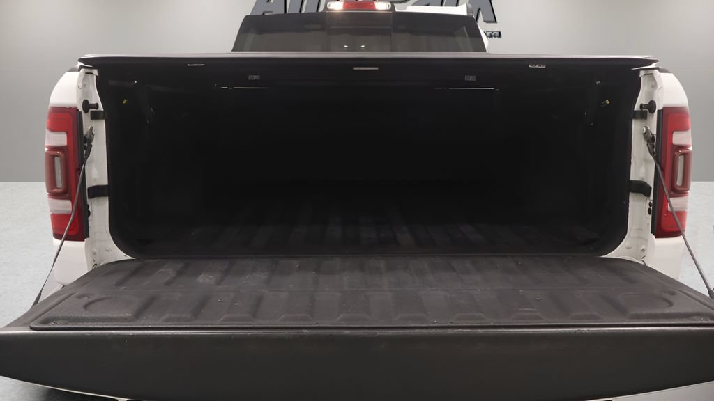 Used 2019 RAM 1500 Limited AWD/4WD image 18