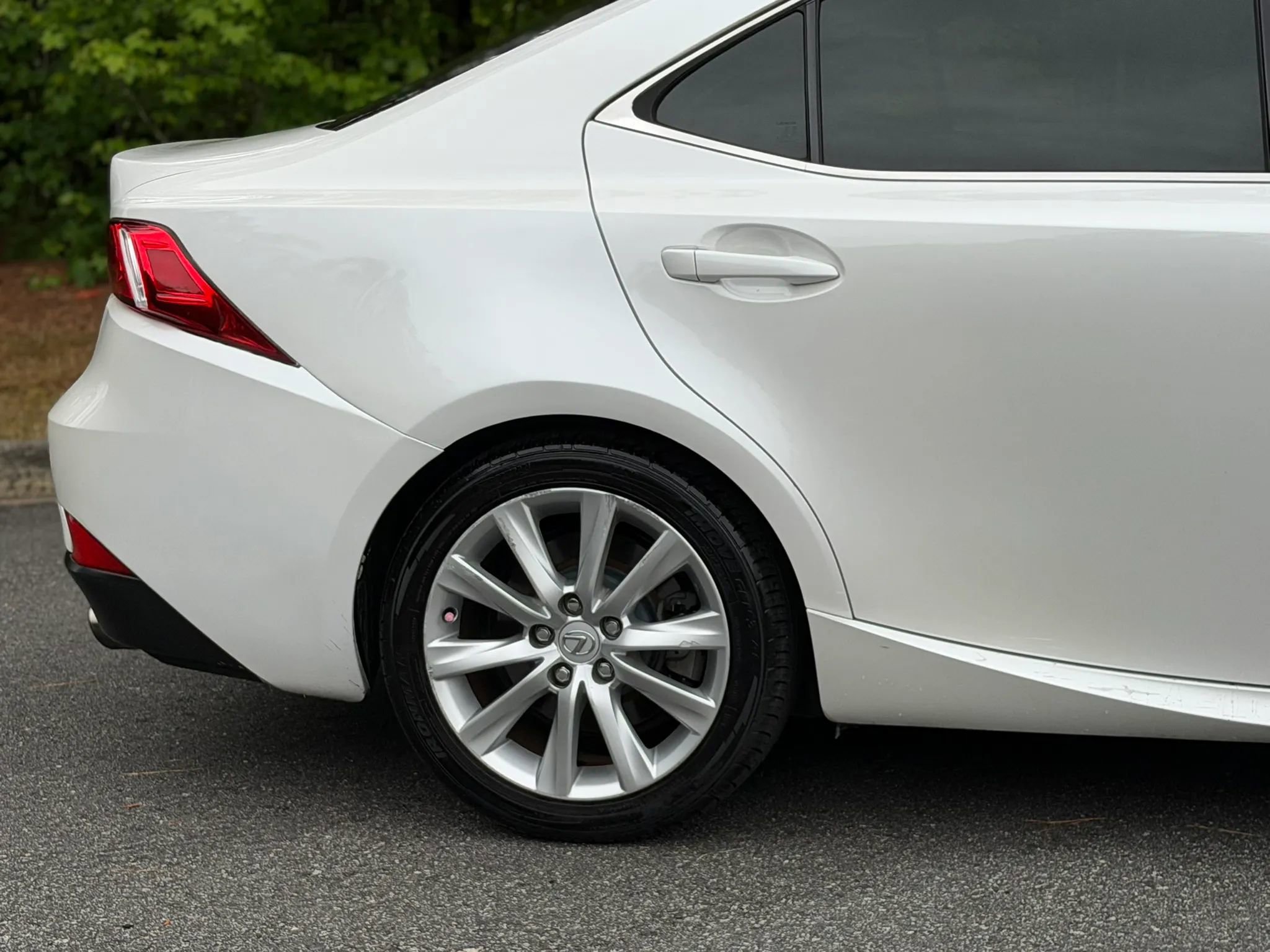 Used 2016 Lexus IS 300 AWD image 8