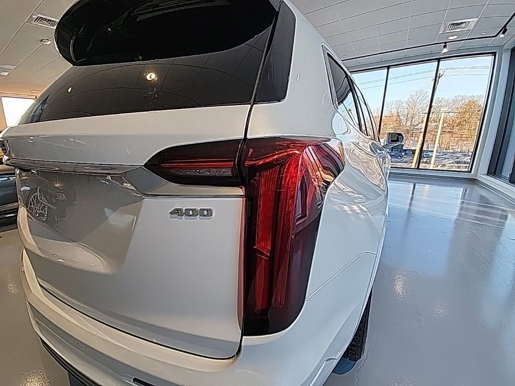 Used 2020 Cadillac XT6 Premium Luxury image 14