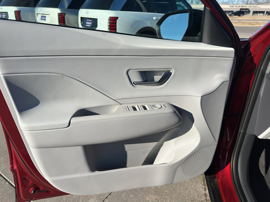 New 2026 Hyundai Kona SEL Premium image 10