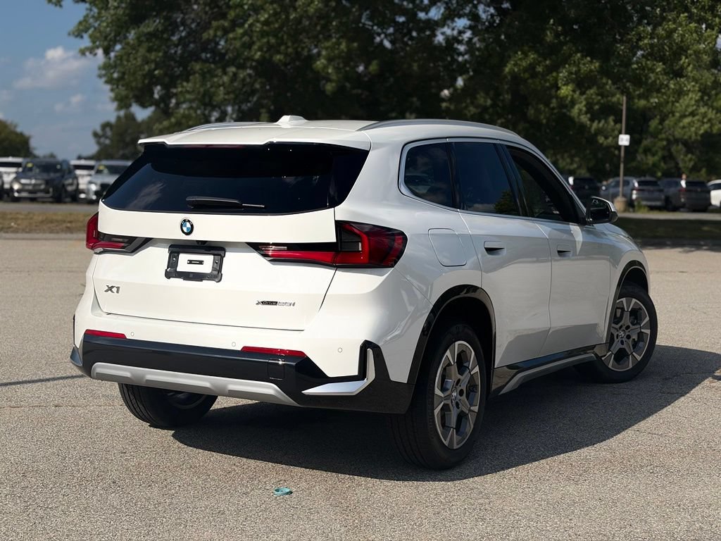 New 2026 BMW X1 xDrive28i w/ Convenience Package AWD/4WD image 6