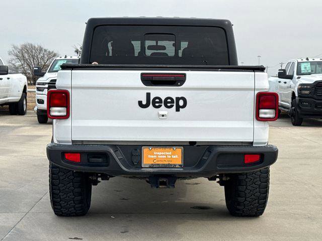 Certified 2021 Jeep Gladiator Willys image 9