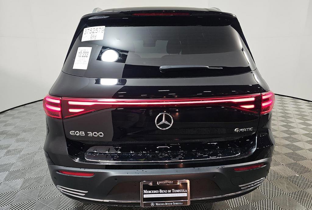 Used 2024 Mercedes-Benz EQB 300 4MATIC w/ Winter Package image 5
