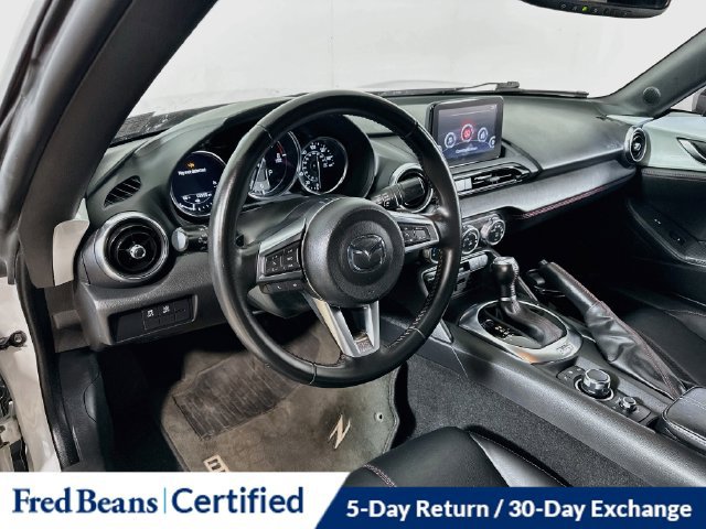 Used 2019 MAZDA MX-5 Miata RF Grand Touring RWD image 15