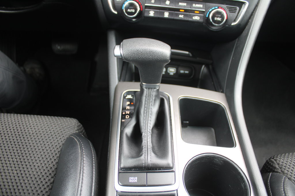 Used 2019 Kia Optima S FWD image 34