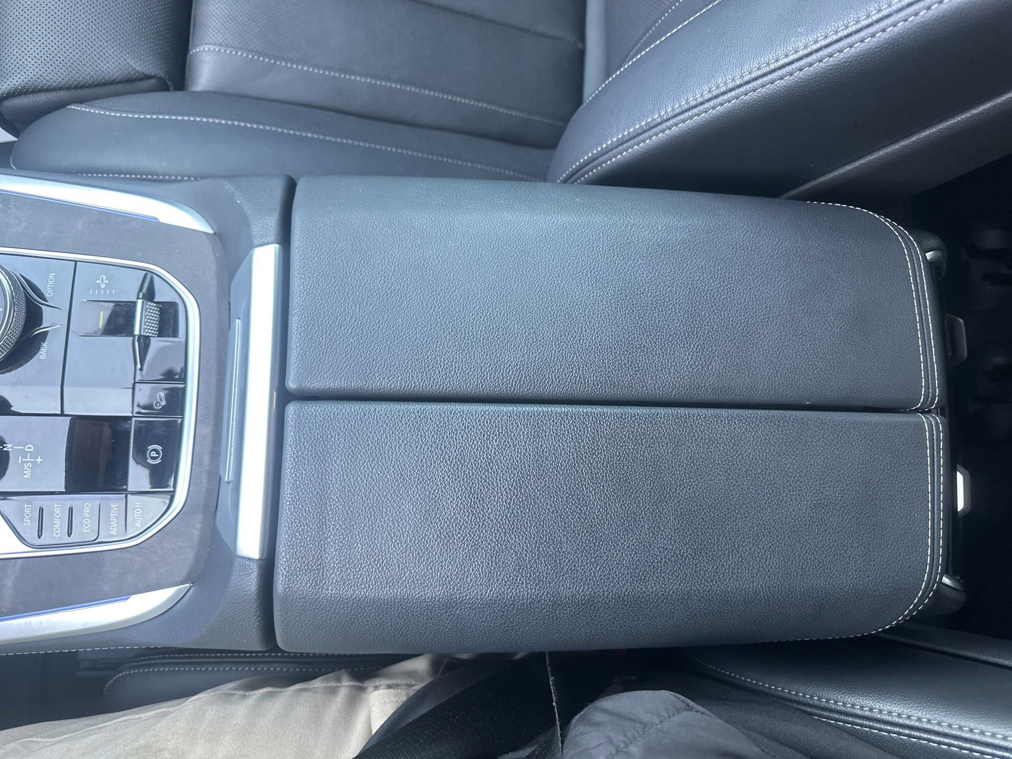 Used 2020 BMW X7 xDrive40i w/ M Sport Package image 34