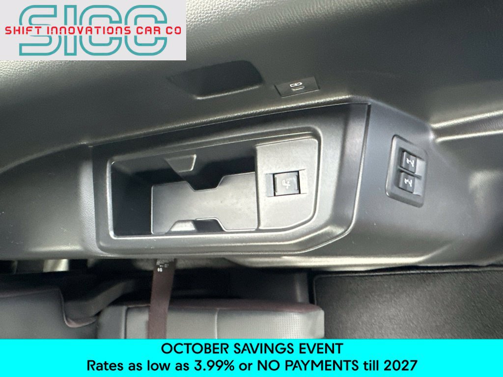 Used 2024 Lexus GX 550 w/ Accessory Package (31) AWD/4WD image 33
