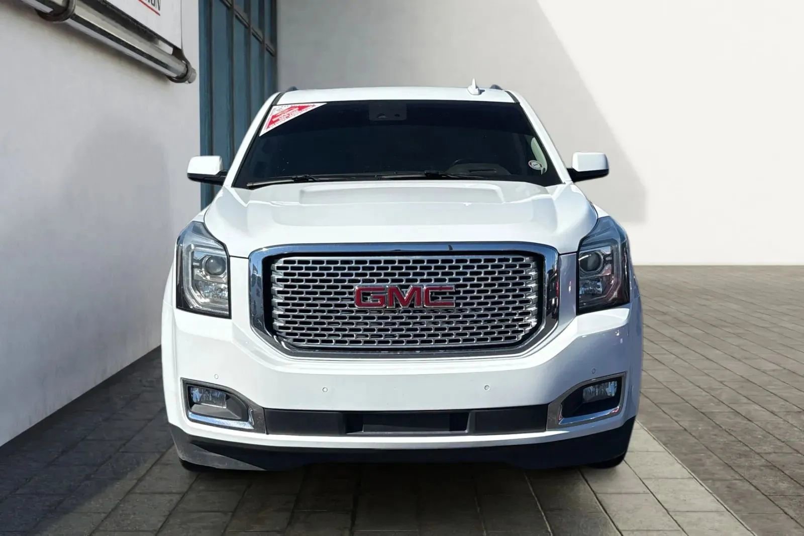 Used 2017 GMC Yukon Denali w/ Open Road Package image 8
