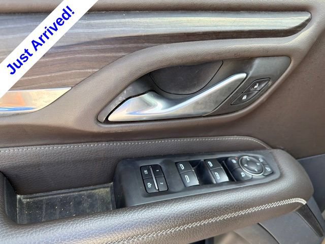 Used 2022 GMC Yukon XL Denali AWD/4WD image 21