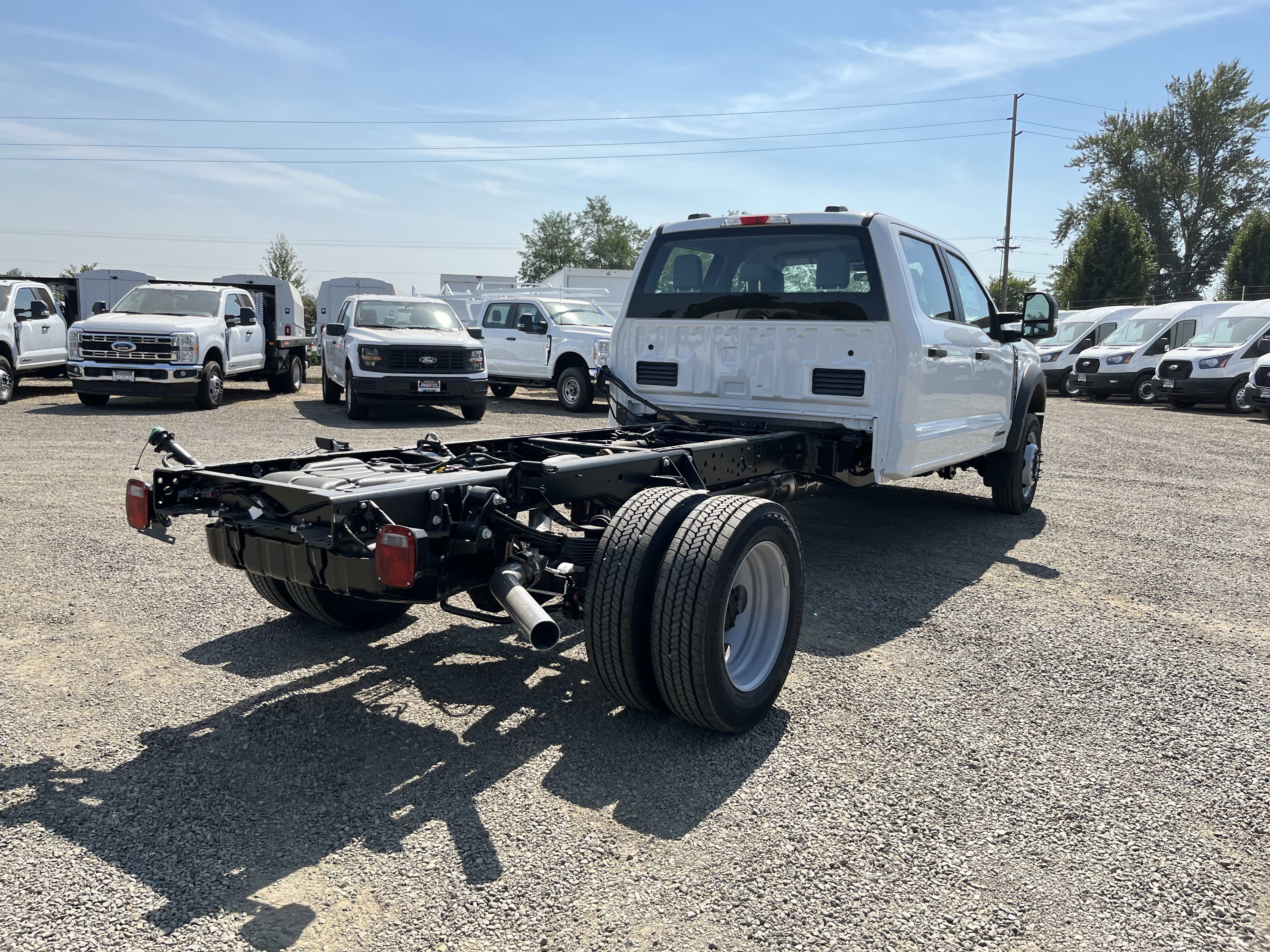 New 2026 Ford F550 4x4 Crew Cab Super Duty image 5