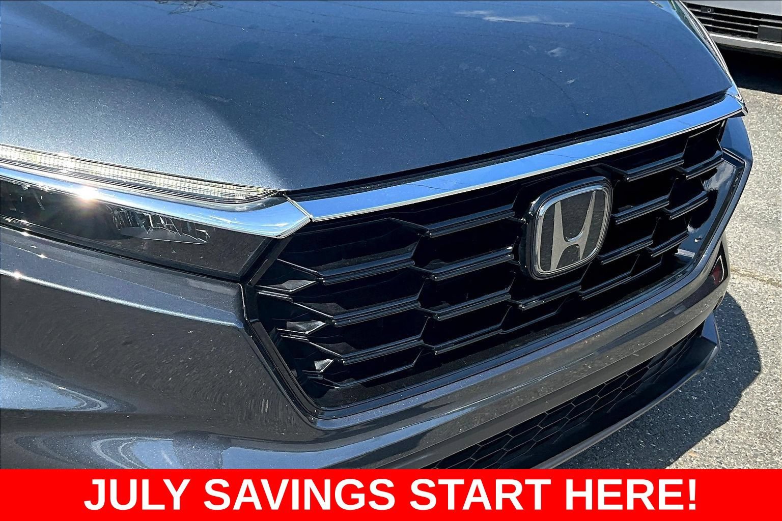 Used 2025 Honda CR-V EX image 40