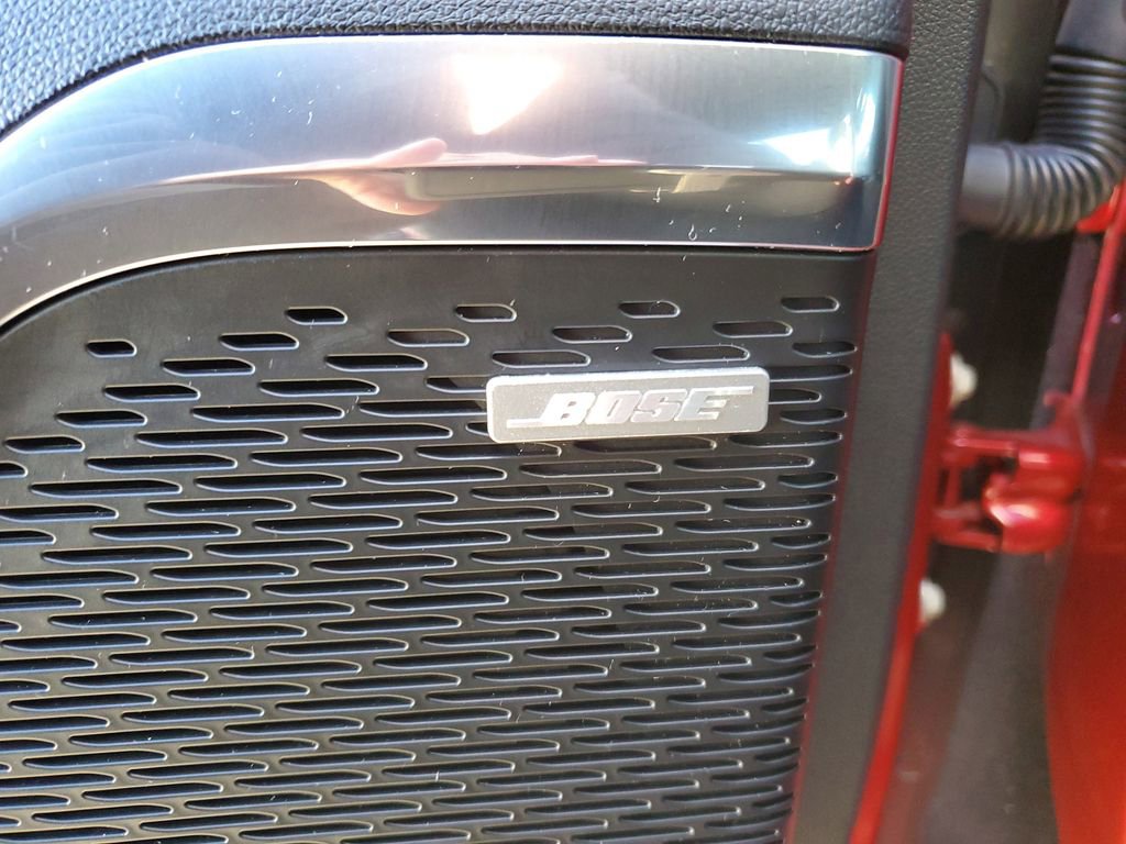 Used 2025 Chevrolet Traverse RS w/ LPO, Floor Liner Package image 23