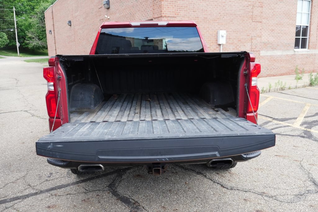 Used 2019 Chevrolet Silverado 1500 Custom Trail Boss w/ Custom Convenience Package AWD/4WD image 9