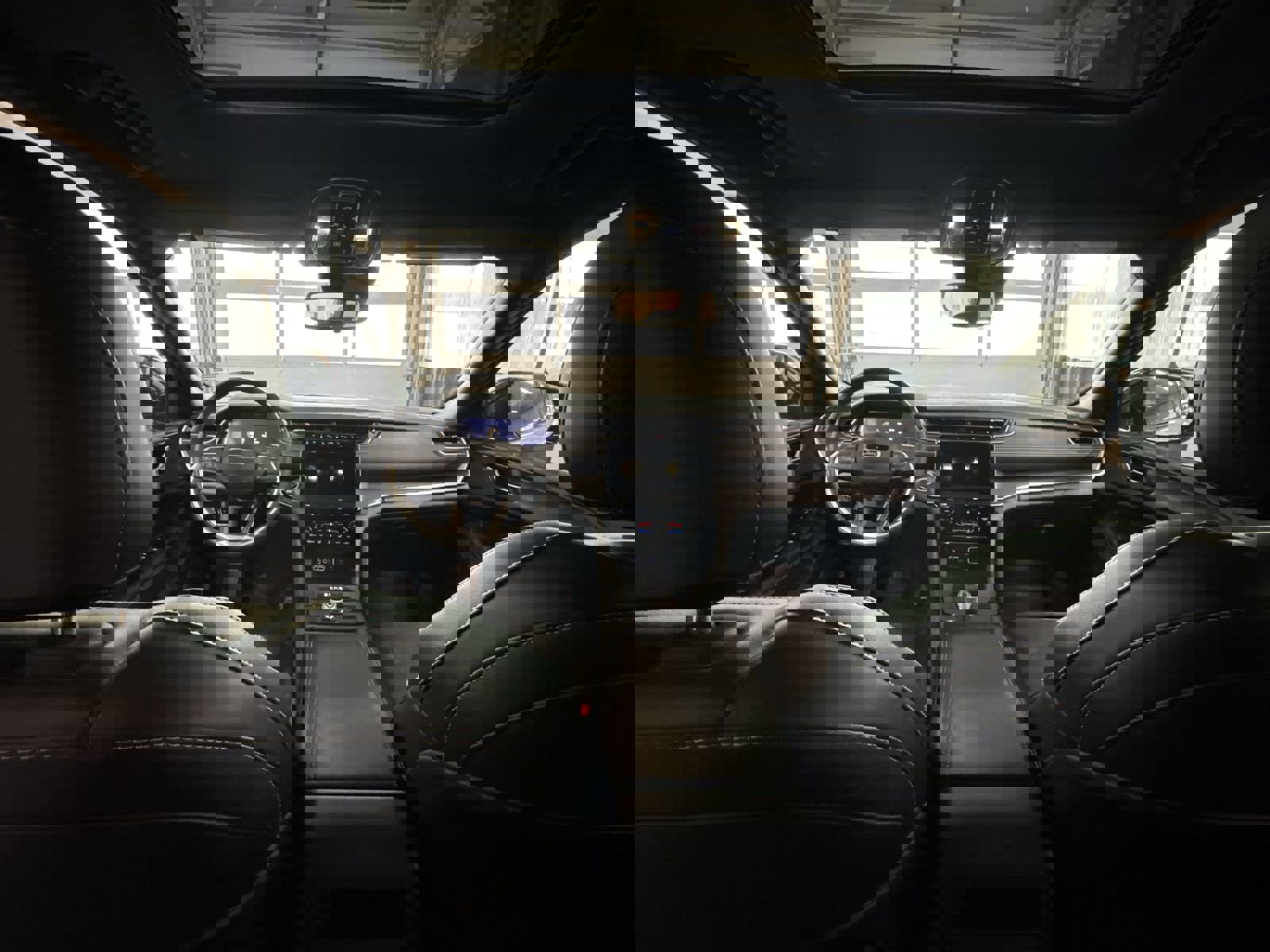 Used 2024 Jeep Grand Cherokee Altitude image 20