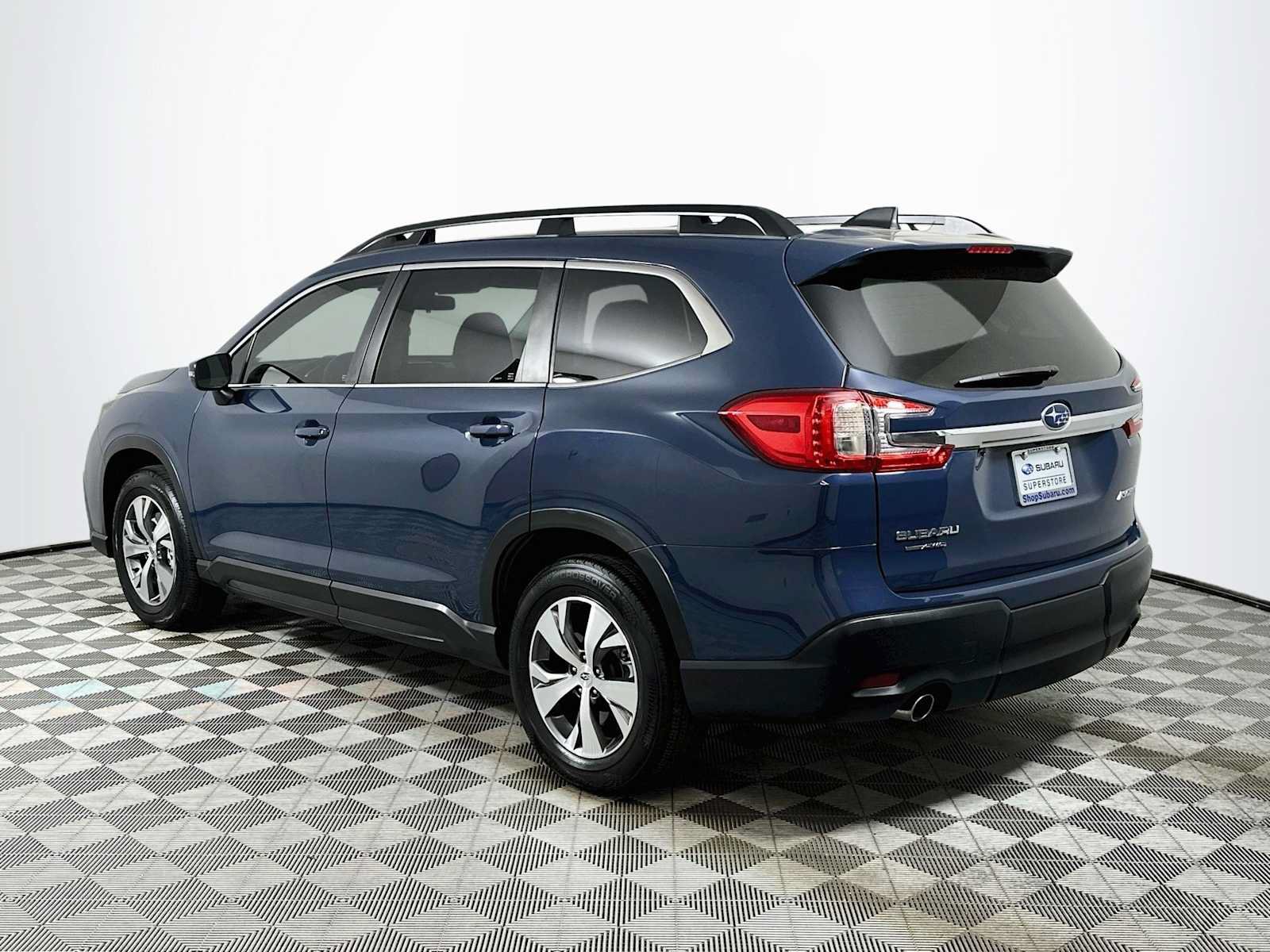 Certified 2023 Subaru Ascent Premium AWD/4WD image 5