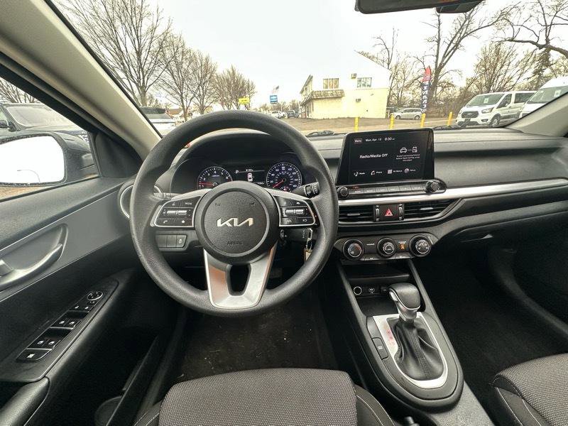 Used 2024 Kia Forte LXS FWD image 10