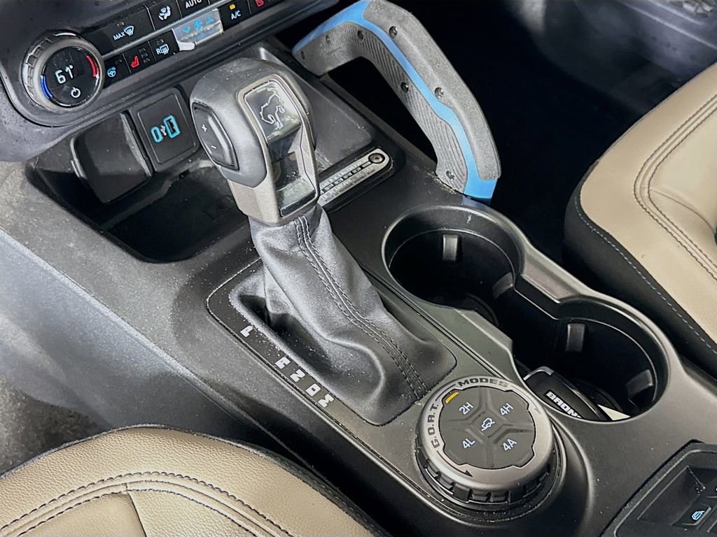 Used 2023 Ford Bronco Wildtrak image 17