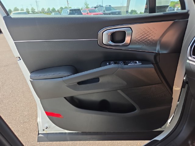 New 2026 Kia Sorento EX FWD image 9