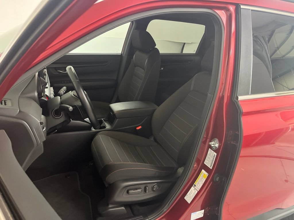 Used 2025 Honda CR-V Sport image 18