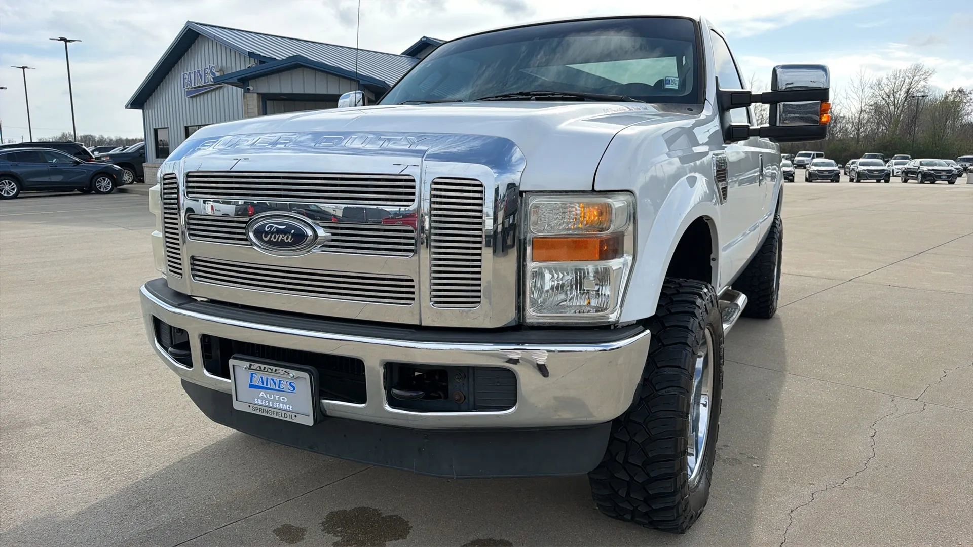Used 2010 Ford F250 XLT image 2