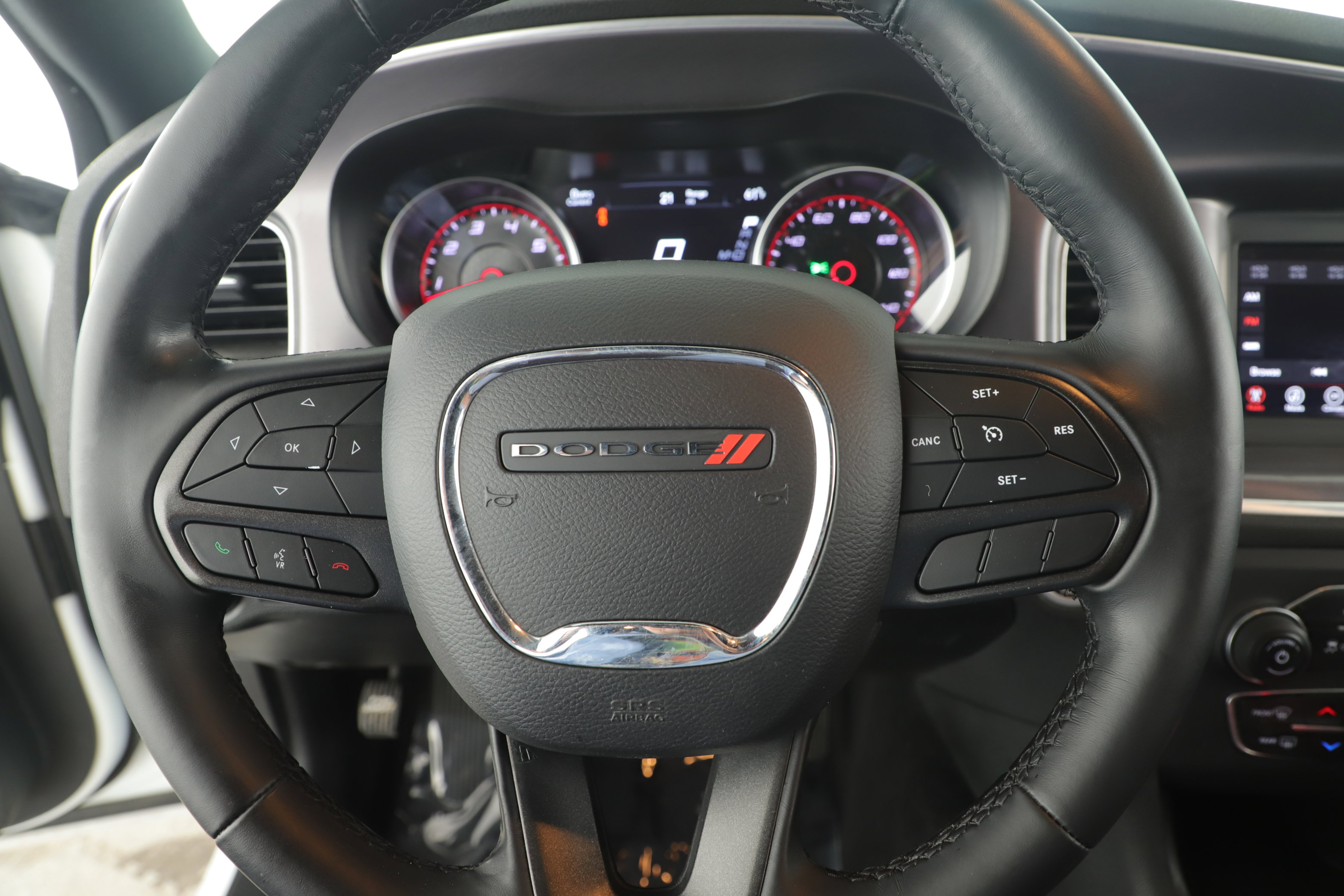 Used 2020 Dodge Charger SXT image 19
