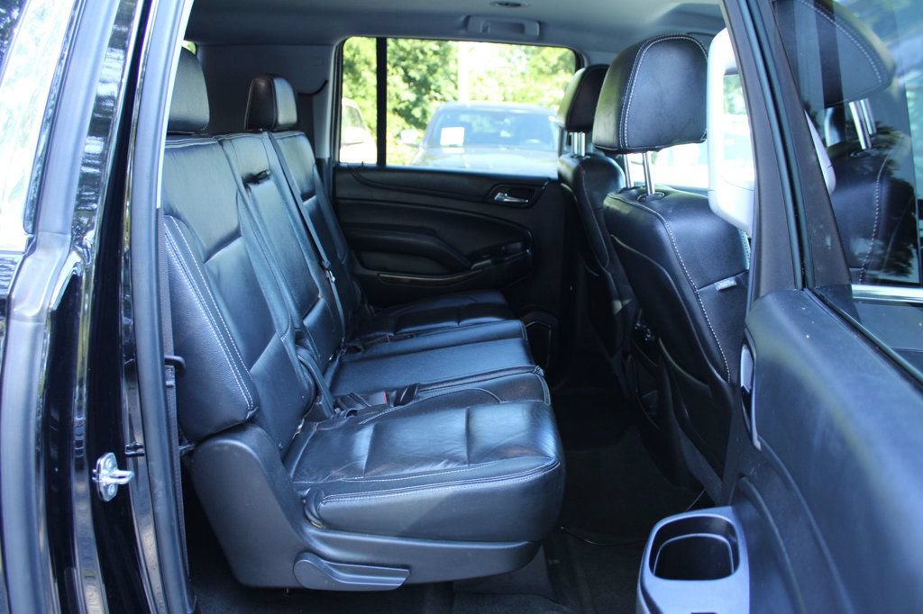 Used 2015 Chevrolet Suburban LS RWD image 34